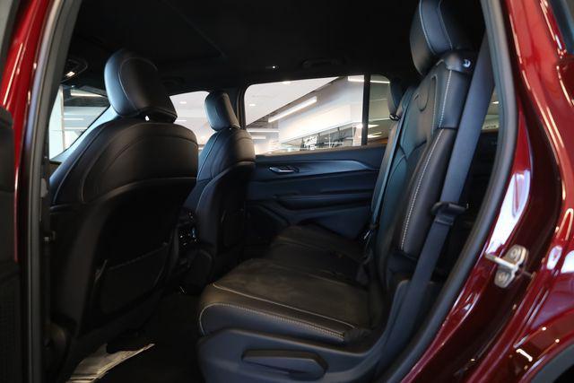 new 2025 Jeep Grand Cherokee L car, priced at $42,522