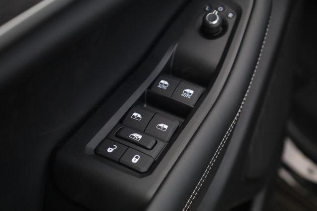 new 2025 Jeep Grand Cherokee car, priced at $45,593