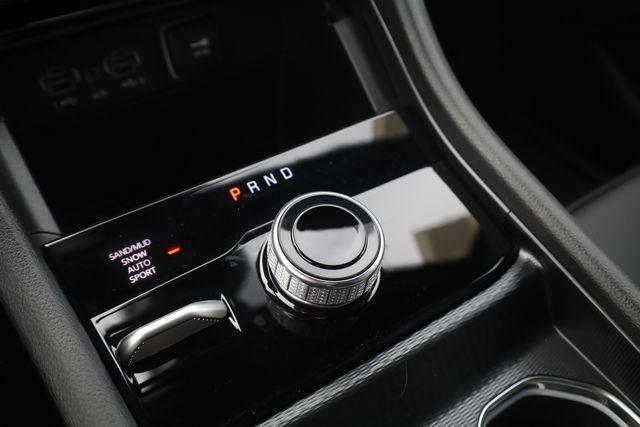 new 2025 Jeep Grand Cherokee car, priced at $45,593