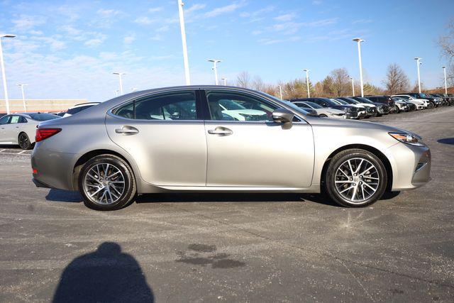used 2016 Lexus ES 350 car, priced at $17,300
