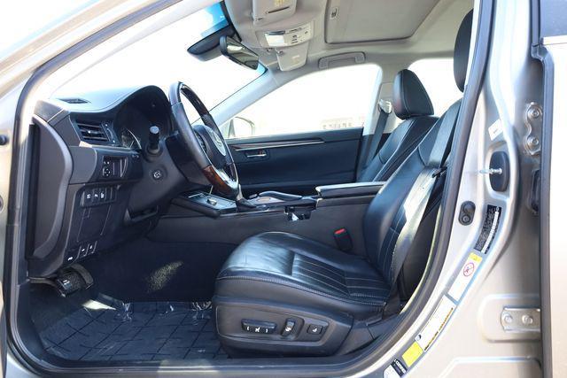 used 2016 Lexus ES 350 car, priced at $17,300