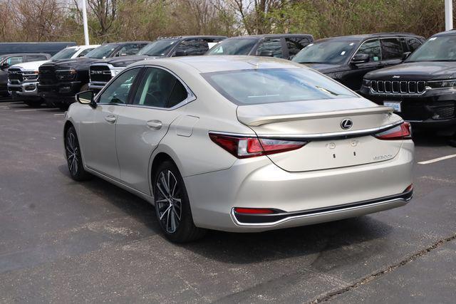 used 2024 Lexus ES 300h car, priced at $39,480