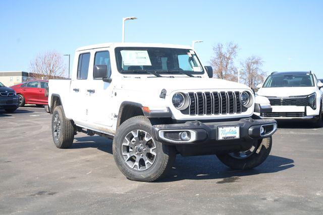 new 2026 Jeep Gladiator car, priced at $42,065