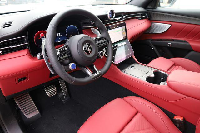 new 2025 Maserati Grecale car, priced at $76,997