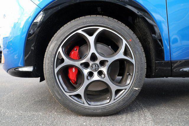 new 2025 Alfa Romeo Tonale car, priced at $34,017