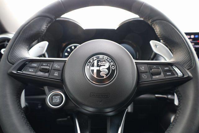 new 2025 Alfa Romeo Tonale car, priced at $34,617