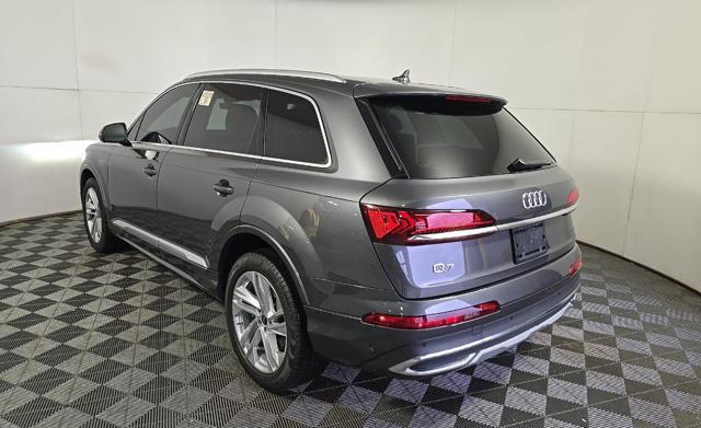 used 2023 Audi Q7 car, priced at $40,380