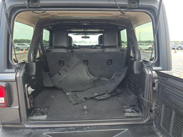 used 2021 Jeep Wrangler Unlimited car, priced at $27,617