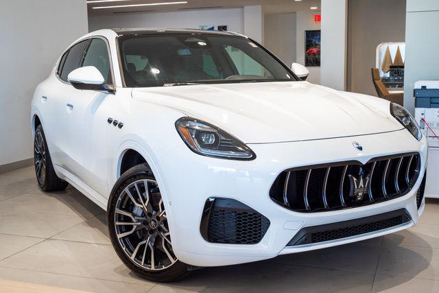 new 2025 Maserati Grecale car, priced at $59,617
