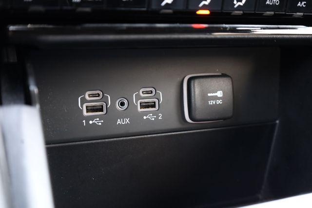 used 2025 Jeep Grand Cherokee L car, priced at $40,678