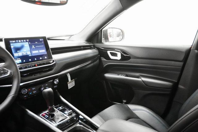 new 2026 Jeep Compass car, priced at $26,342