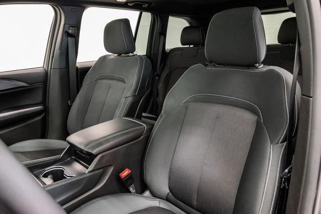 new 2025 Jeep Grand Cherokee car, priced at $34,897