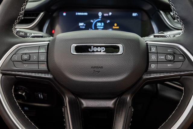 new 2025 Jeep Grand Cherokee car, priced at $34,897