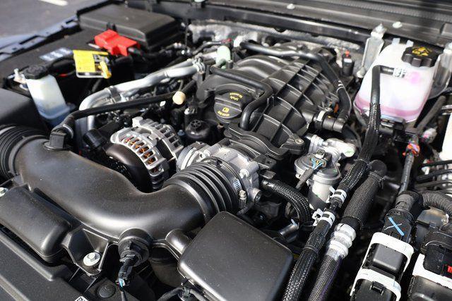 new 2025 Jeep Gladiator car, priced at $47,989