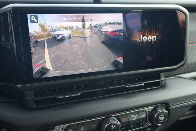 new 2025 Jeep Gladiator car, priced at $47,989