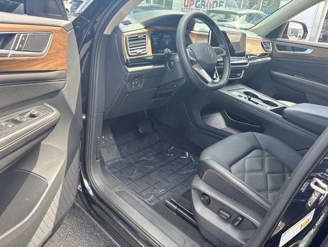 used 2024 Volkswagen Atlas car, priced at $27,420