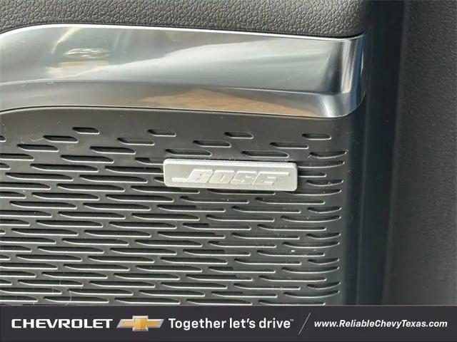 new 2026 Chevrolet Traverse car, priced at $56,195