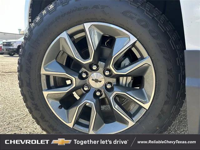 new 2026 Chevrolet Silverado 1500 car, priced at $47,010