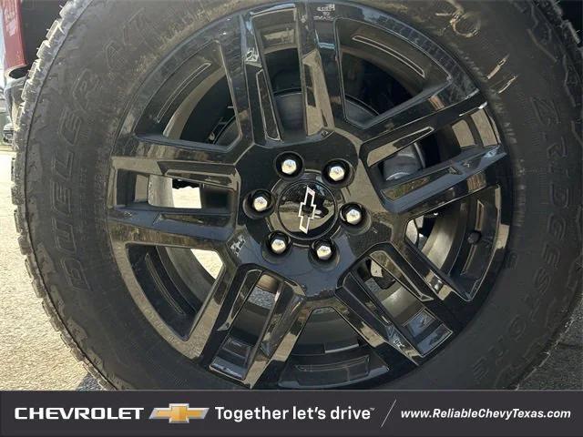 new 2025 Chevrolet Silverado 1500 car, priced at $53,530