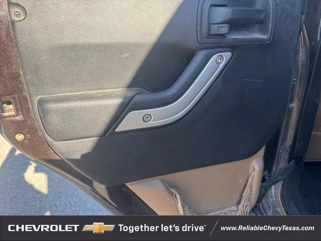 used 2013 Jeep Wrangler Unlimited car, priced at $16,687