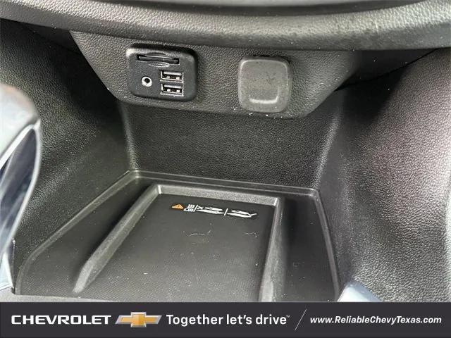 used 2022 Chevrolet Traverse car, priced at $29,220