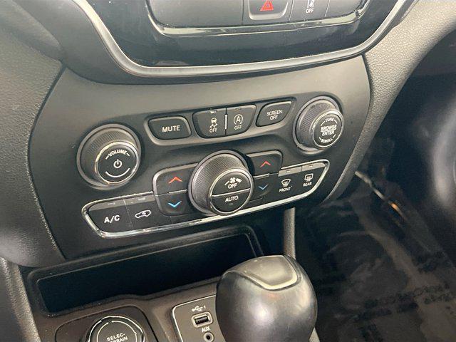 used 2022 Jeep Cherokee car, priced at $24,339