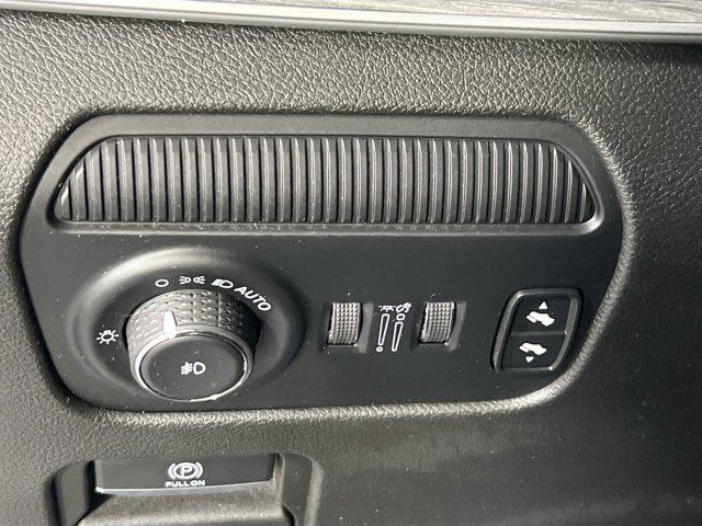 used 2022 Jeep Wagoneer car, priced at $50,883