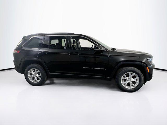 used 2023 Jeep Grand Cherokee car, priced at $34,428