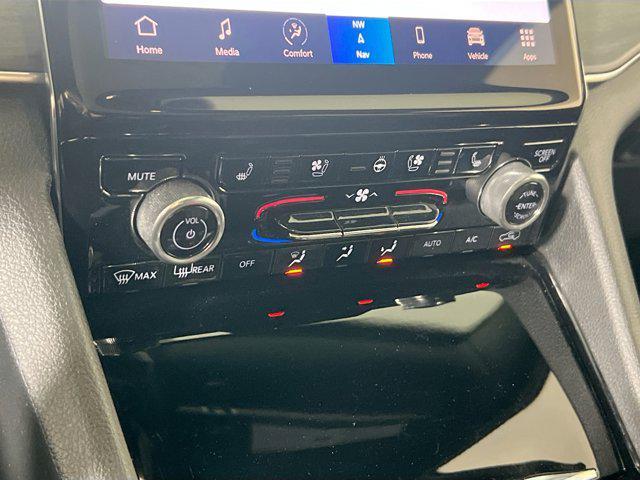 used 2022 Jeep Grand Cherokee car, priced at $35,553