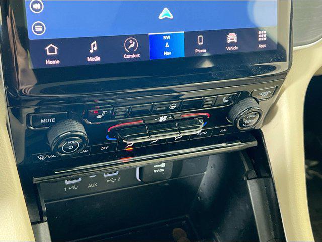 used 2023 Jeep Grand Cherokee car, priced at $34,905