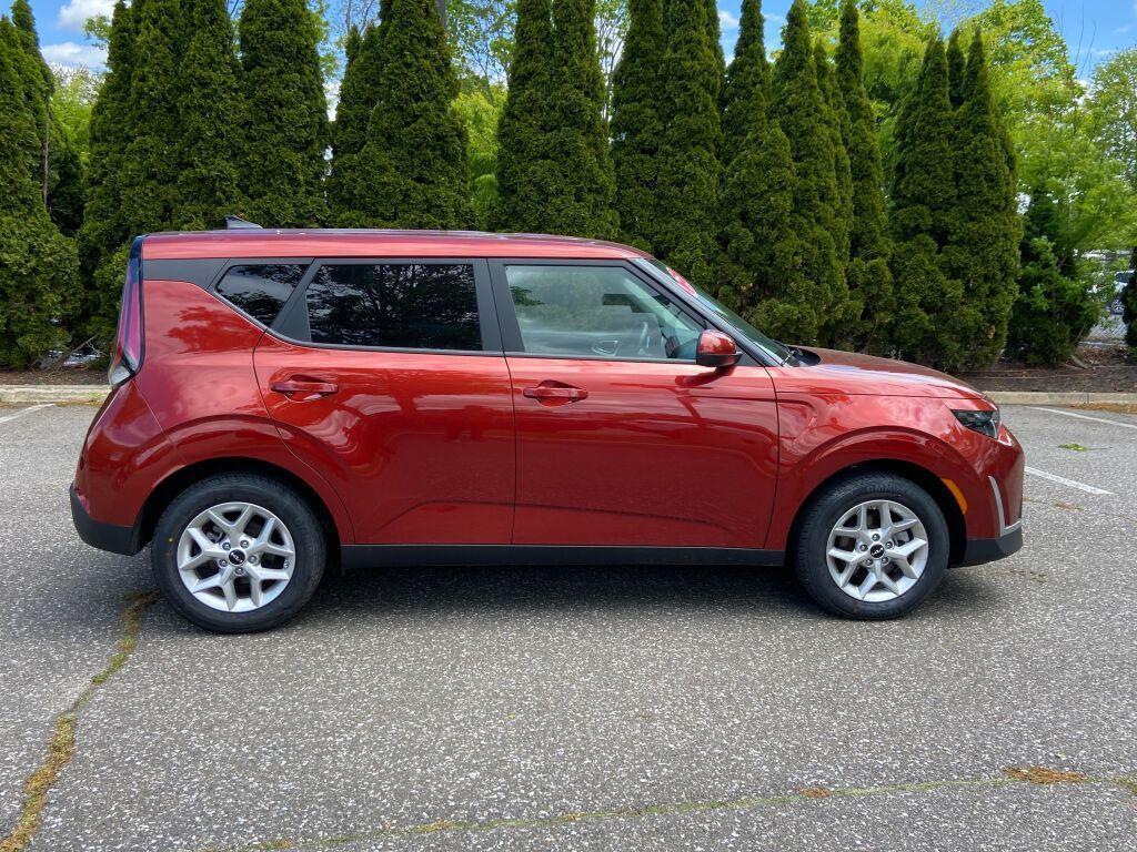 used 2025 Kia Soul car, priced at $20,790