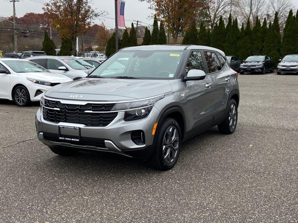 used 2025 Kia Seltos car, priced at $23,692
