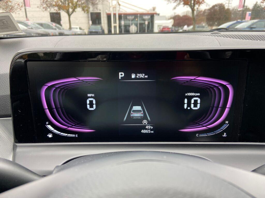 used 2025 Kia Seltos car, priced at $23,692