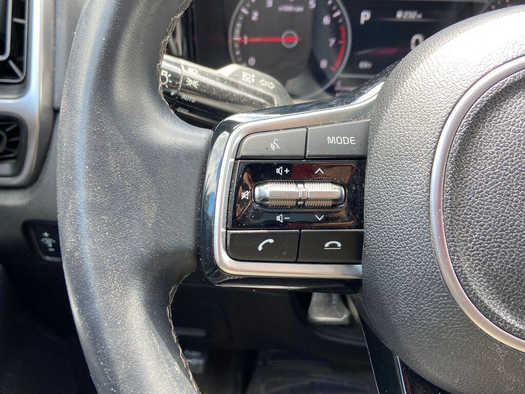 used 2023 Kia Sorento car, priced at $29,366