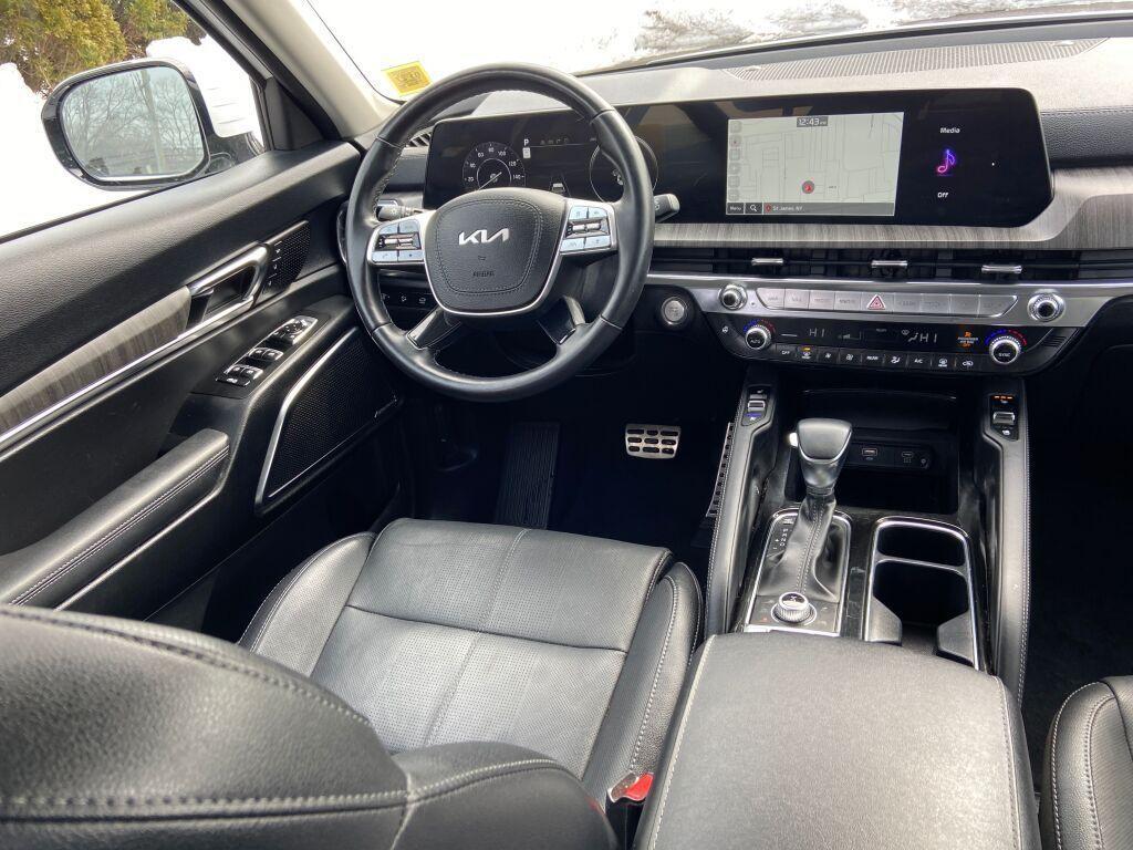 used 2023 Kia Telluride car, priced at $36,994