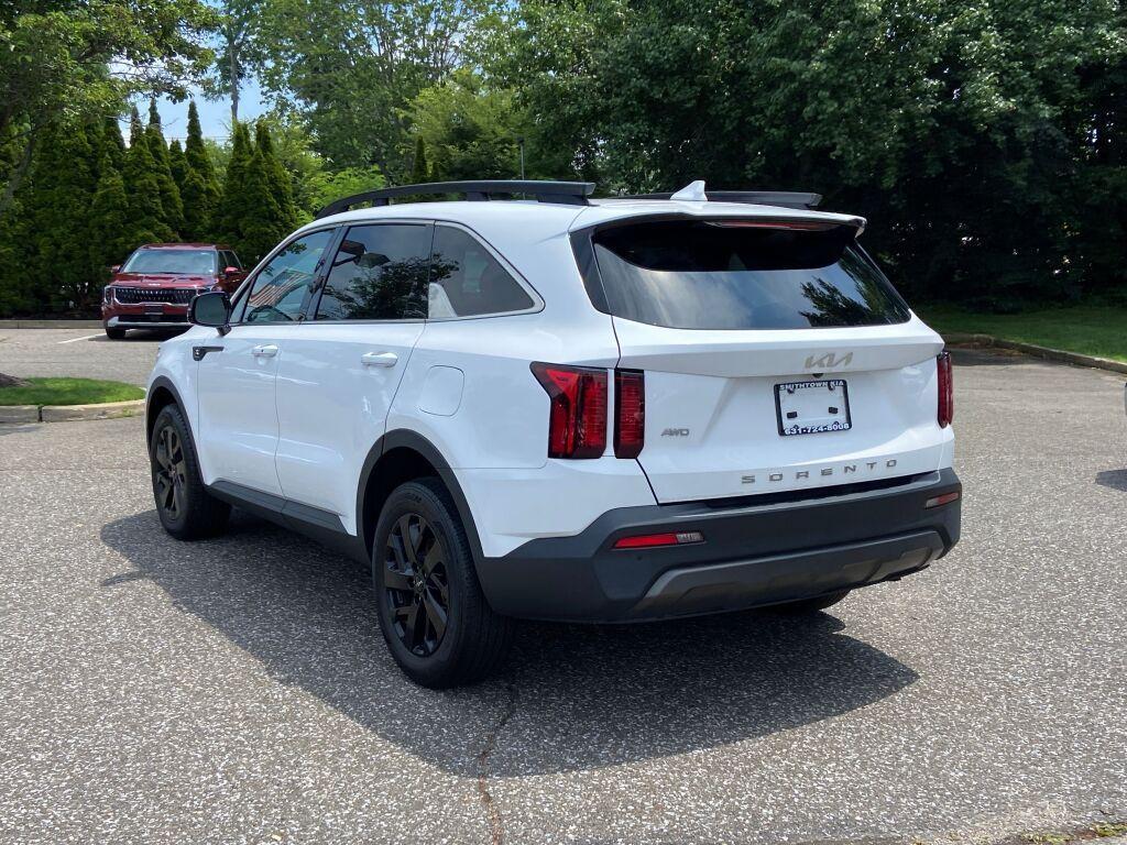 used 2022 Kia Sorento car, priced at $24,995