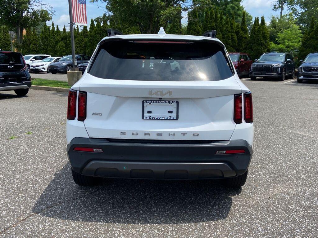 used 2022 Kia Sorento car, priced at $24,995