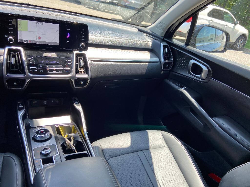 used 2023 Kia Sorento Hybrid car, priced at $28,768