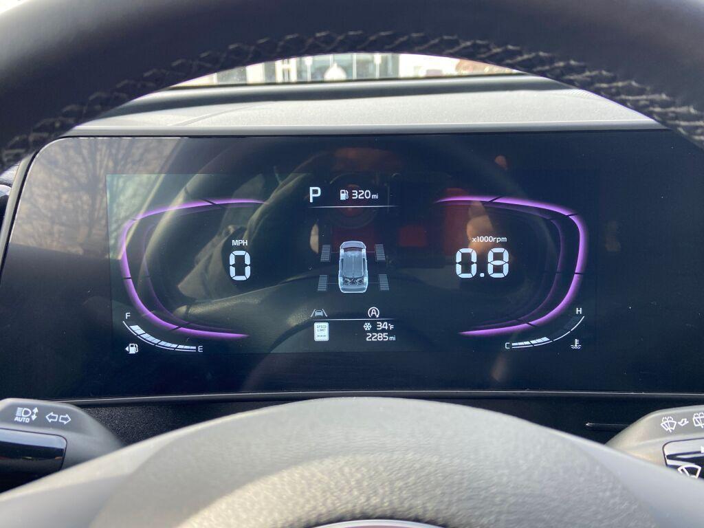 used 2025 Kia Sportage car, priced at $31,996