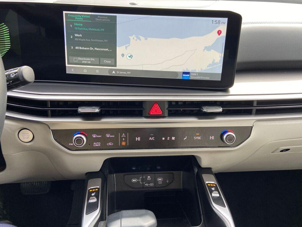 used 2025 Kia Sorento car, priced at $31,545