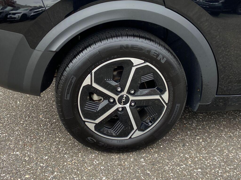 used 2024 Kia Niro car, priced at $23,991