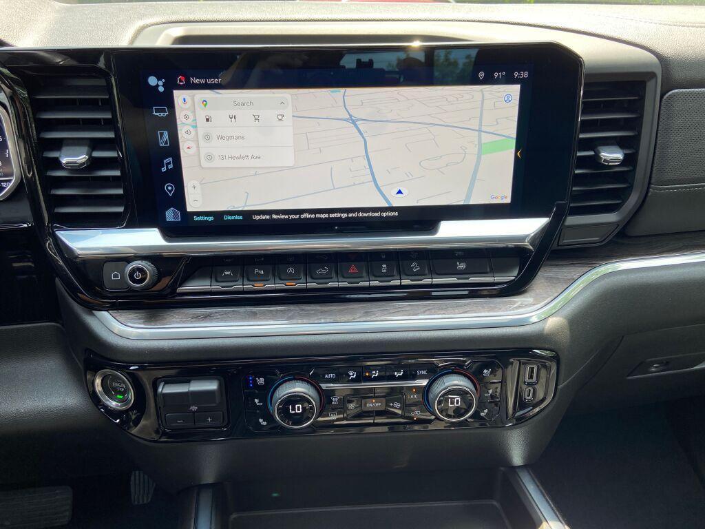 used 2022 Chevrolet Silverado 1500 car, priced at $45,991