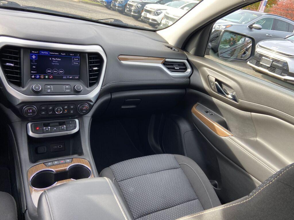 used 2021 GMC Acadia car, priced at $23,995