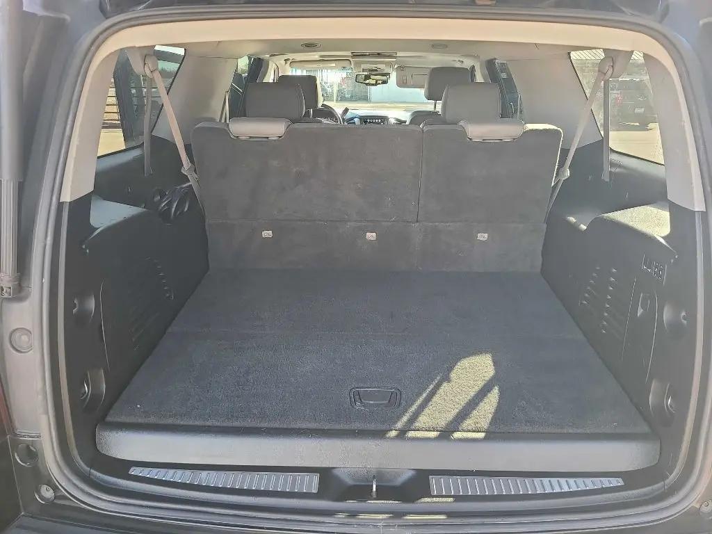 used 2016 Chevrolet Suburban car, priced at $11,500