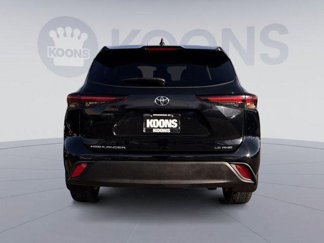 used 2024 Toyota Highlander car, priced at $30,995