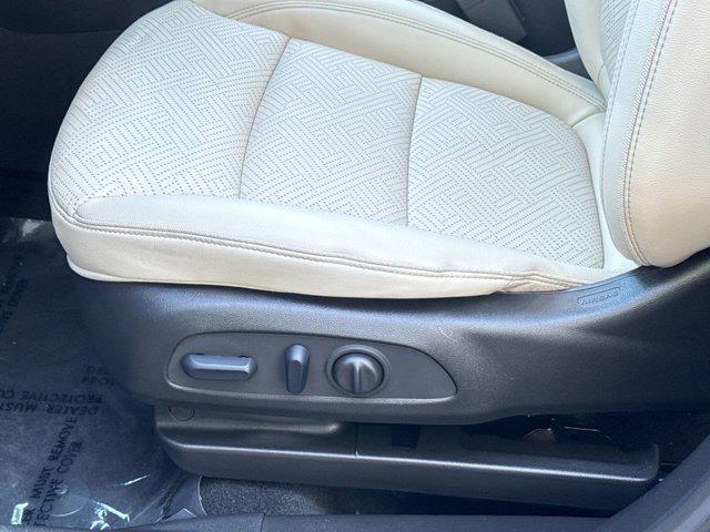 used 2023 Buick Encore GX car, priced at $19,000