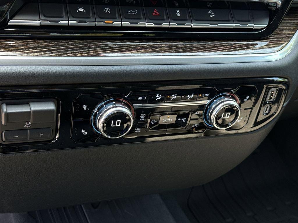 new 2026 GMC Sierra 1500 car, priced at $53,995