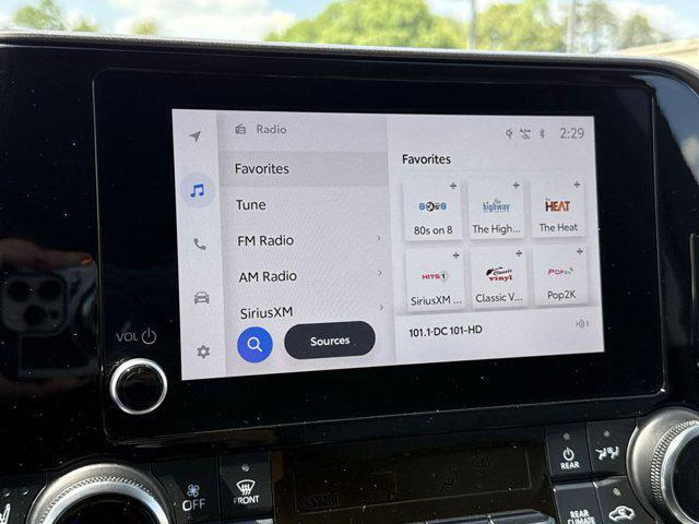 used 2023 Toyota Highlander car, priced at $34,995