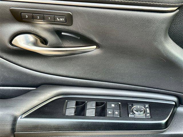 used 2020 Lexus ES 350 car, priced at $26,500