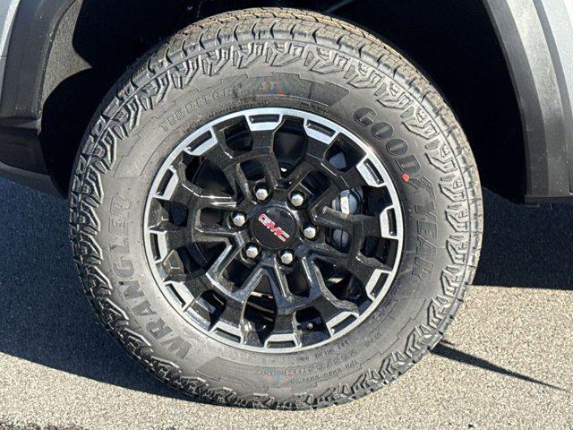 new 2026 GMC Canyon car, priced at $42,250